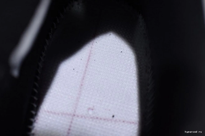 CI1184-001 Black Jordan 4 Air Laser Retro 1213